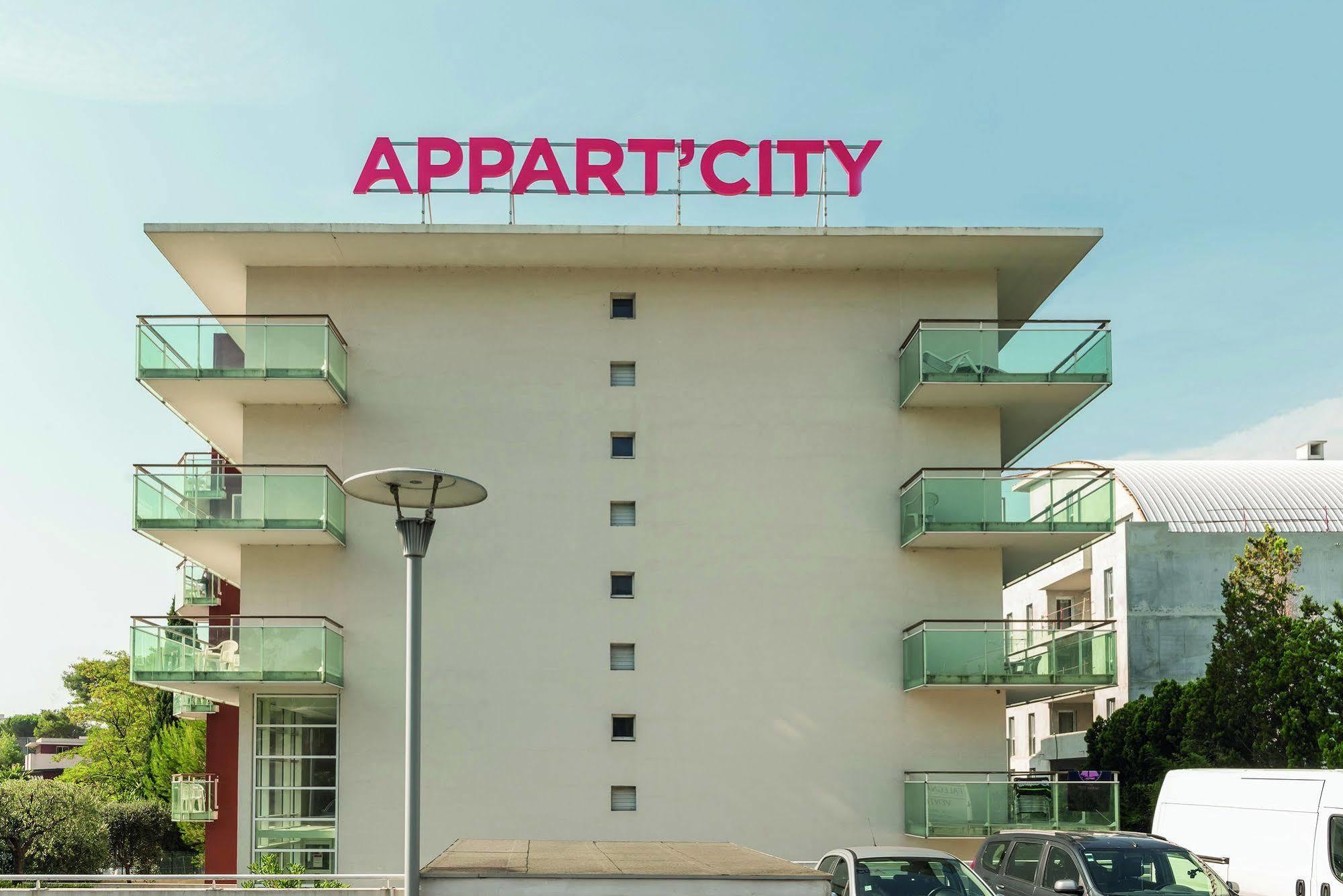 Appart'City Classic Antibes Exteriör bild