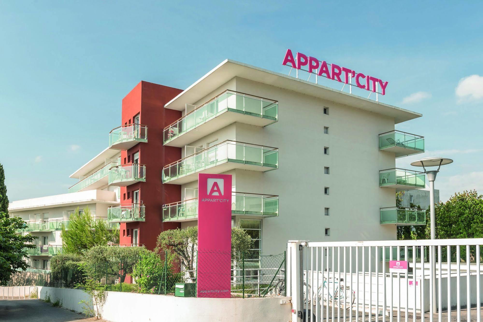 Appart'City Classic Antibes Exteriör bild