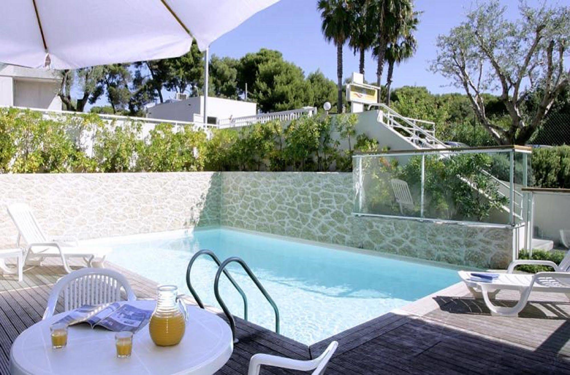 Appart'City Classic Antibes Exteriör bild